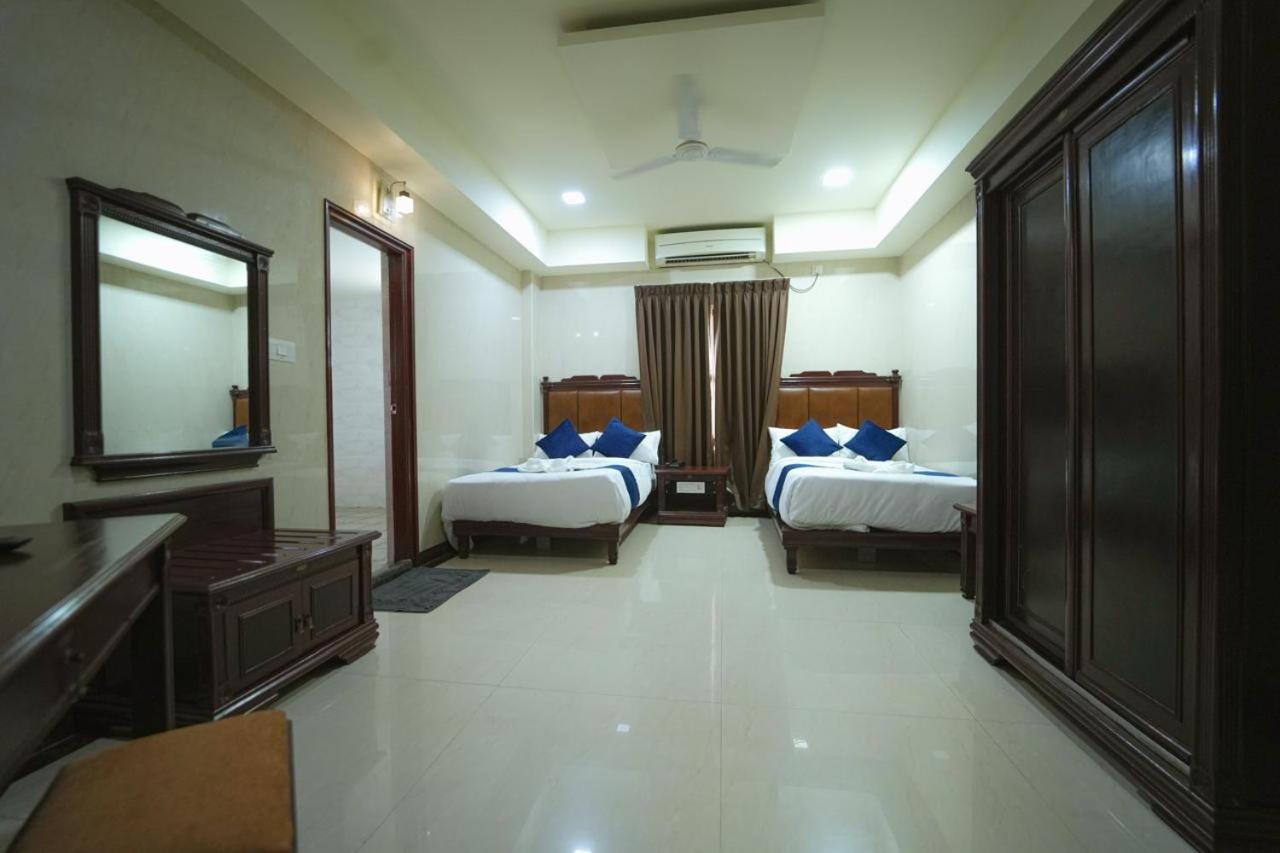Hotel Mazus Urban Express Mysore Exterior foto